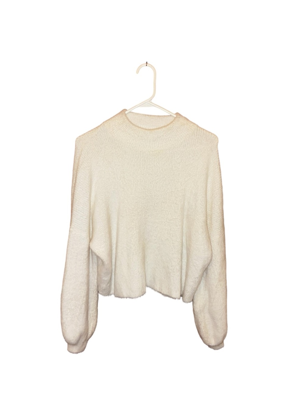Truth by Republic soft Fuzzy Cream Textured Knit Cropped Sweater M